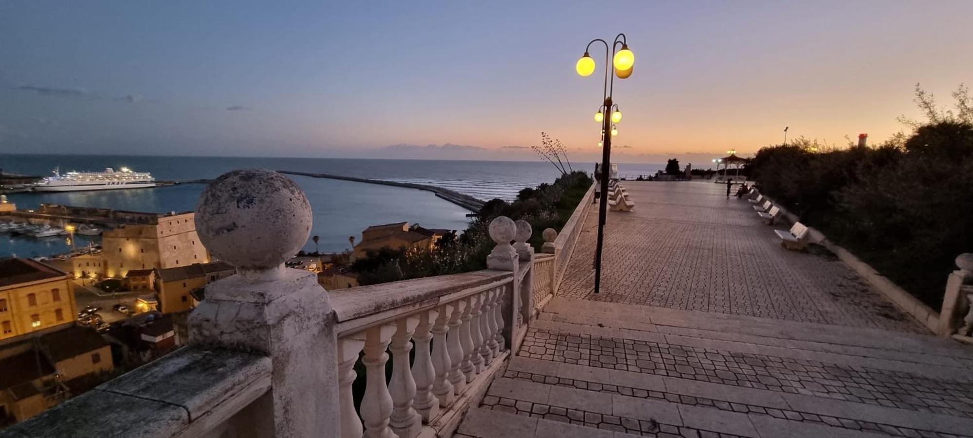 Casa Vacanza Nonna Nena Porto Empedocle Eksteriør billede
